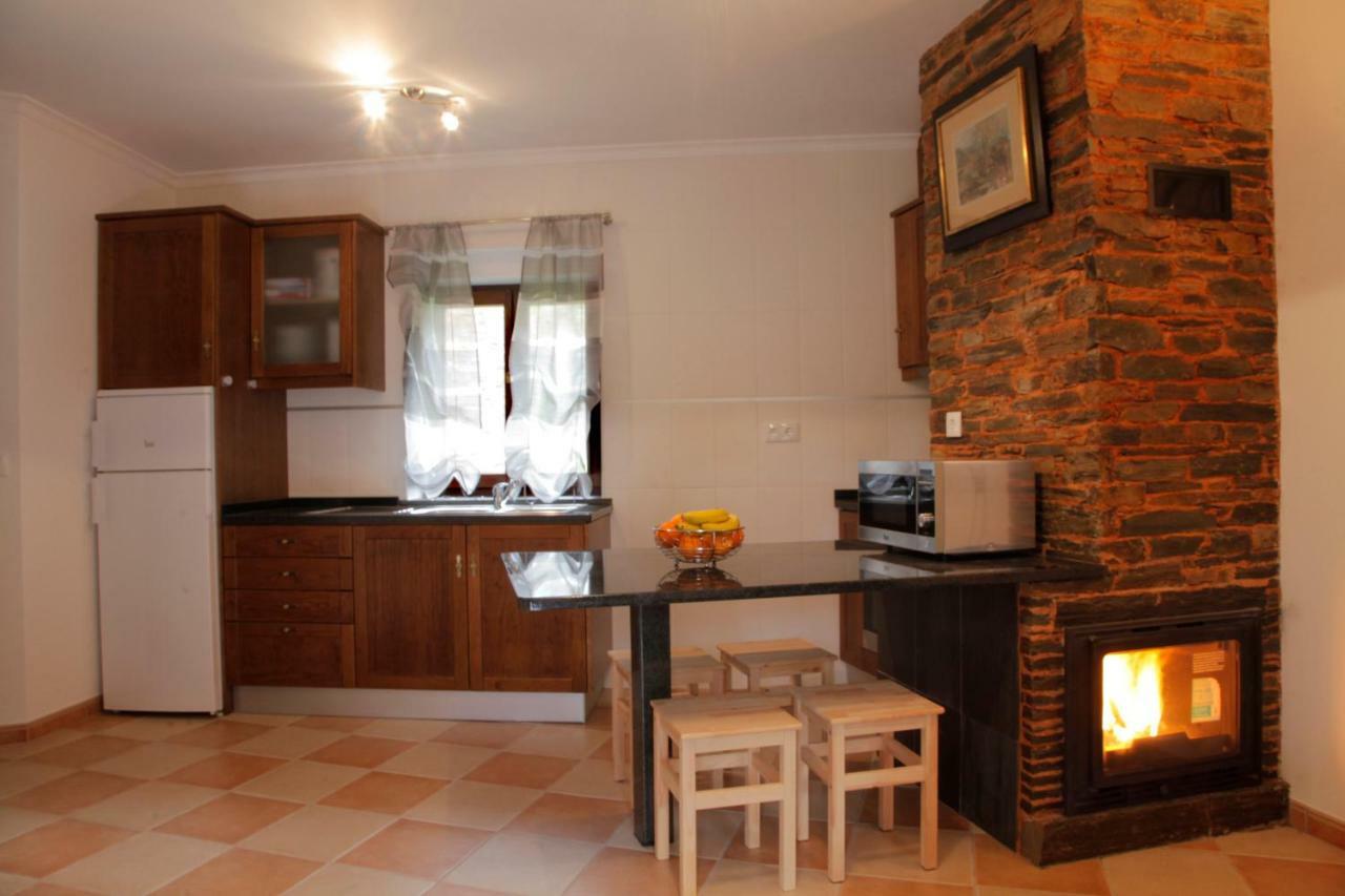Casas Do Rio Villa Pampilhosa da Serra Kültér fotó